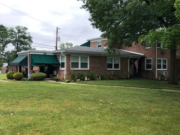 111 Gretchen Dr, Reading, PA 19607