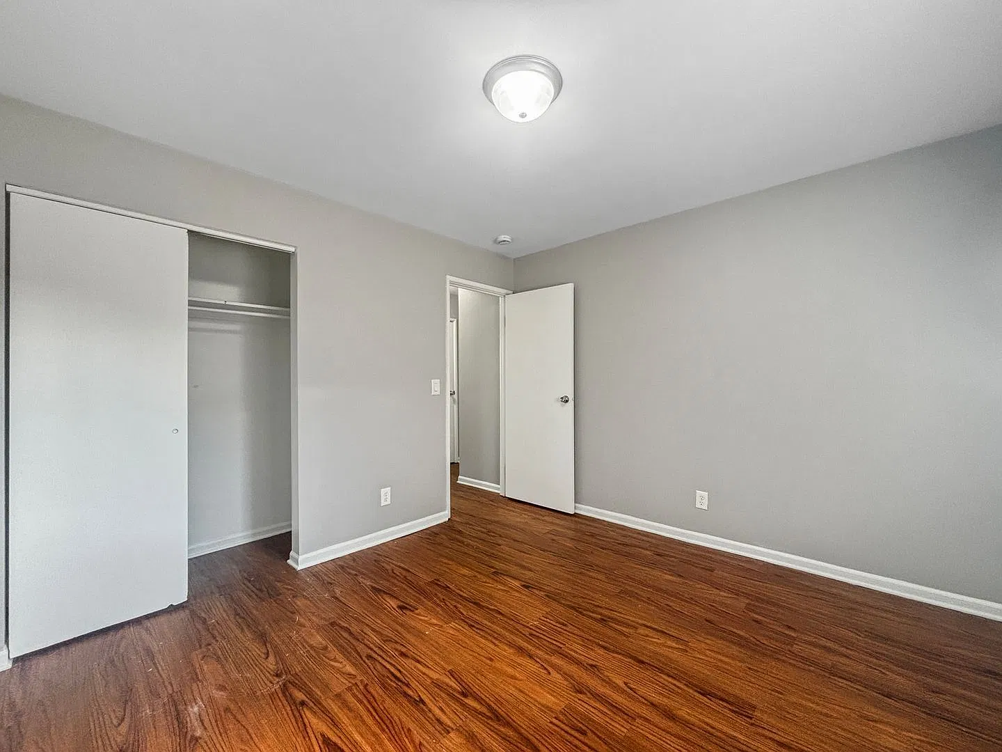 1720 Porter St SW — Photo 3