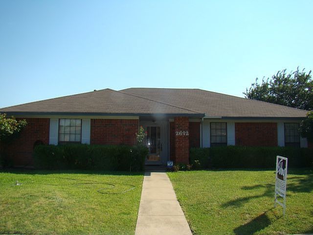 1st image of 2612 El Paso Way