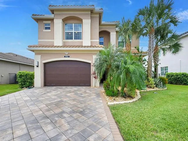 9712 Celtic Sea Ln — Photo 1