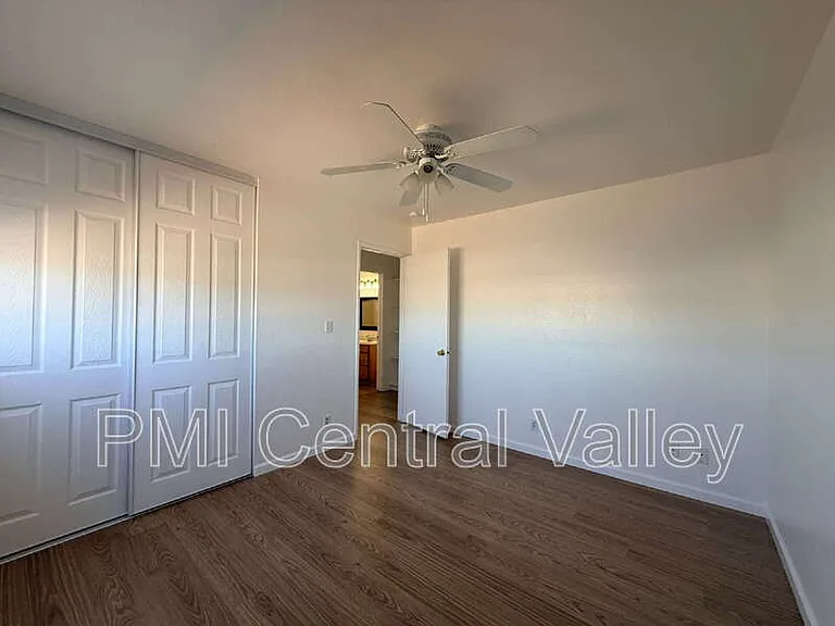 111 N Walnut Ave #10 — Photo 13
