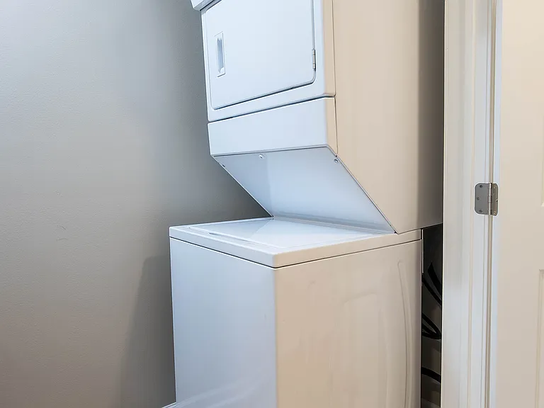 1320 Michigan Ave #1 — Photo 16