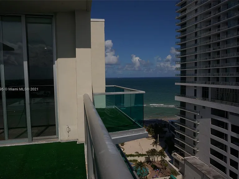4001 S Ocean Dr #1 — Photo 13