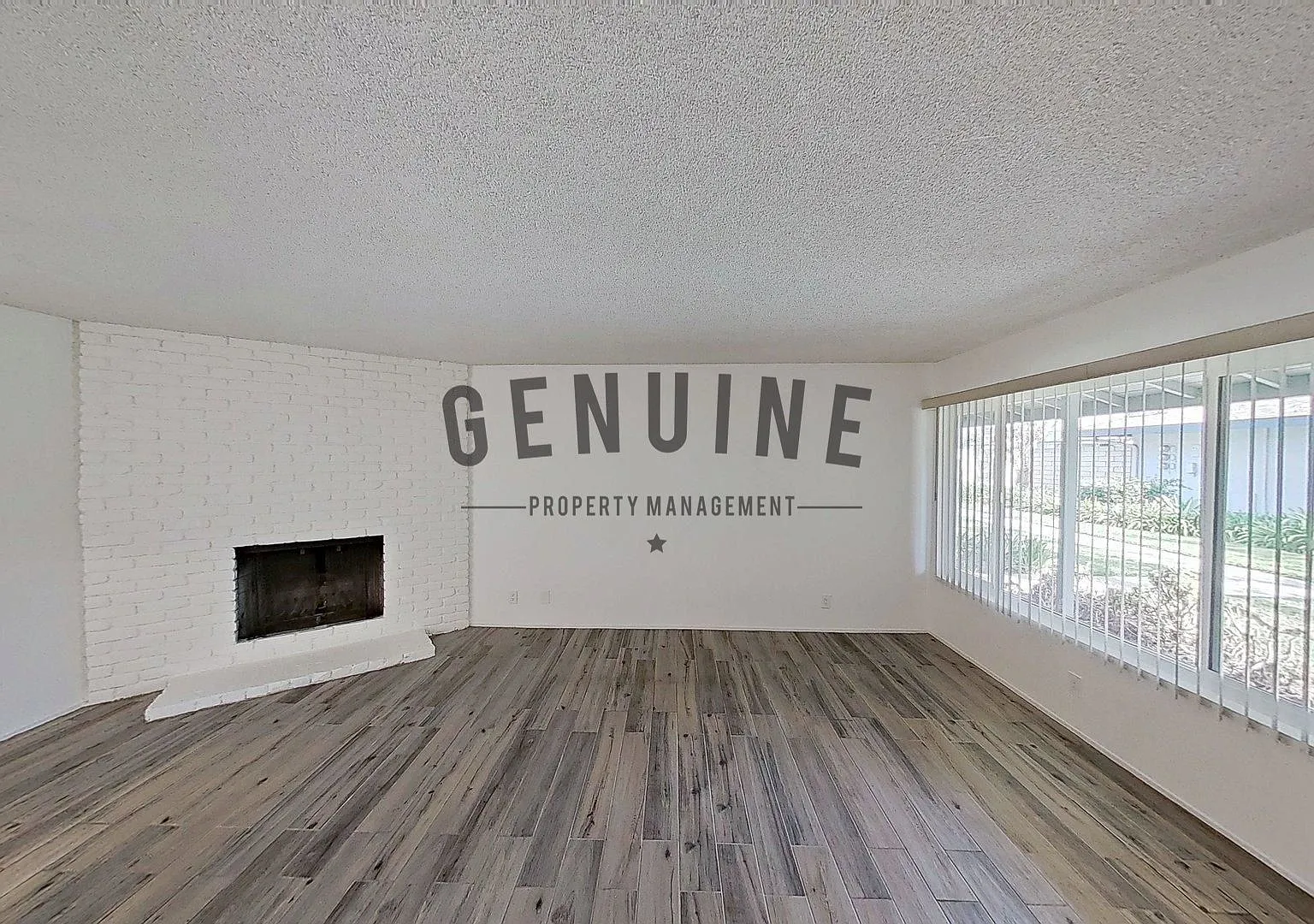 Two Bedroom, Two Bath Single Level Townhouse in Santa Ana — Photo 3