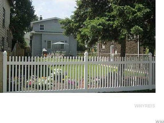 2nd image of 379 Spruce Ave