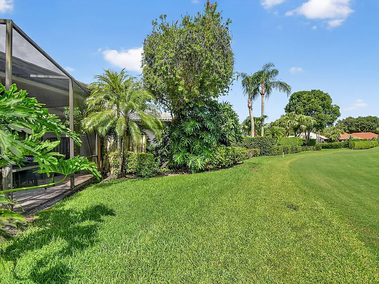 4553 Barclay Fair Way — Photo 45