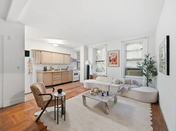 3 East 85th Street image 1 of 15