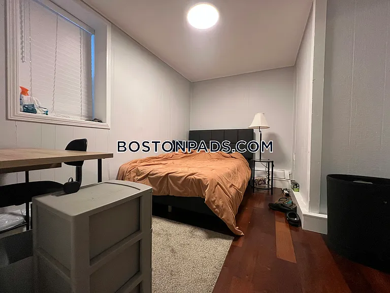 24 Farrington Ave #1 — Photo 64