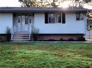 19 Hampton Rd, East Haven, CT 06512