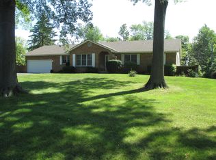 154 Heather Ln, Powell, OH