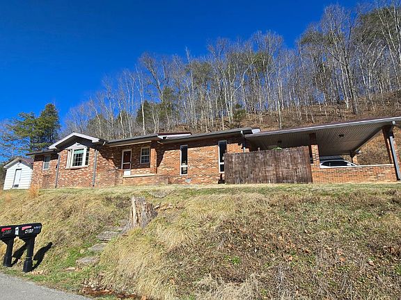5th image of 406 Church Dr