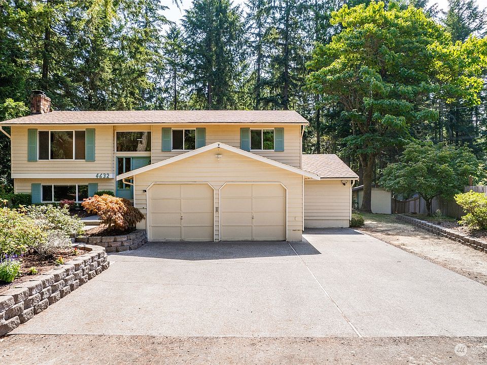 1st image of 4632 Beverly Drive NE