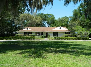 119 Raintree Woods Trl, Palatka, FL 32177