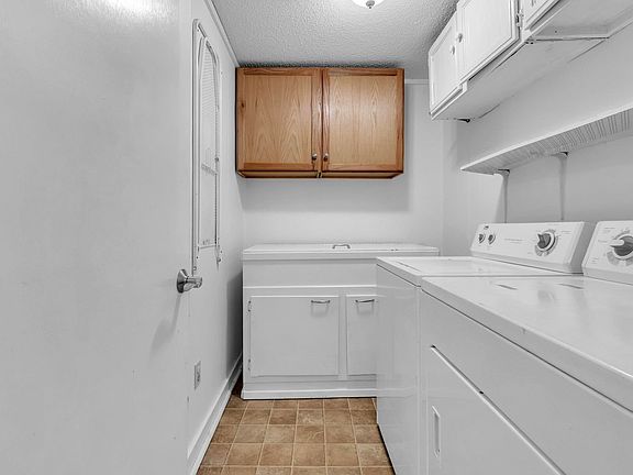 5th image of 1220 Wellsville Rd