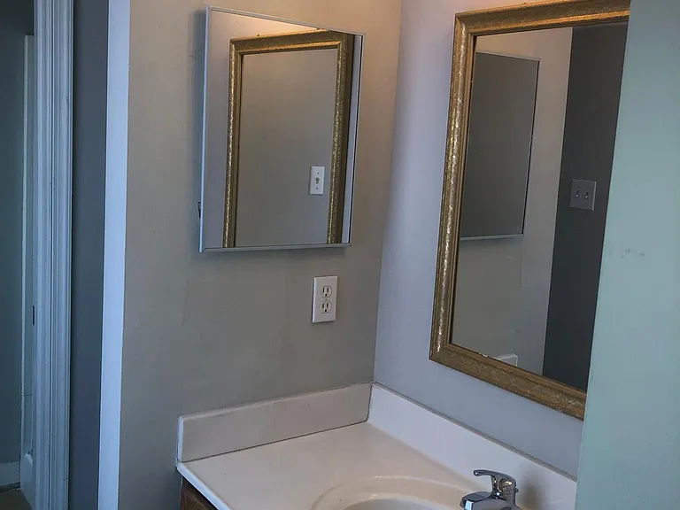 903 W Leigh St — Photo 10