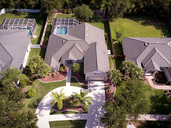3rd image of 83 Black Hickory Way