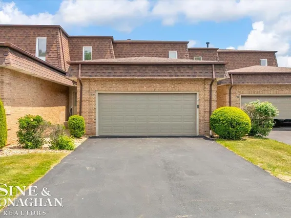 1935 River Rd Unit 11, Saint Clair, MI 48079