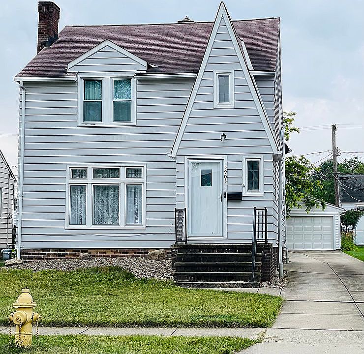 1st image of 5903 Luelda Ave