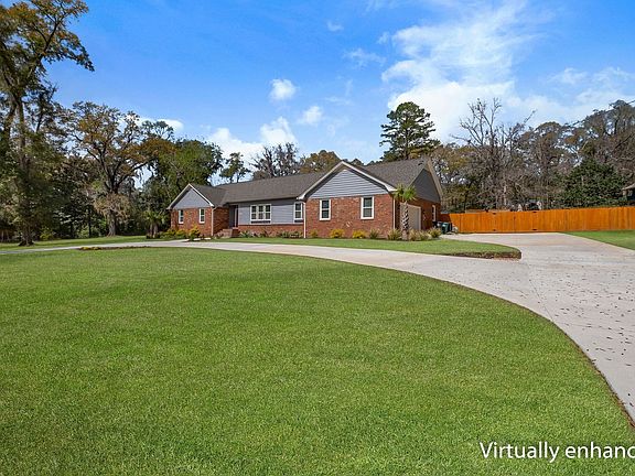 5th image of 3602 N Meridian Rd
