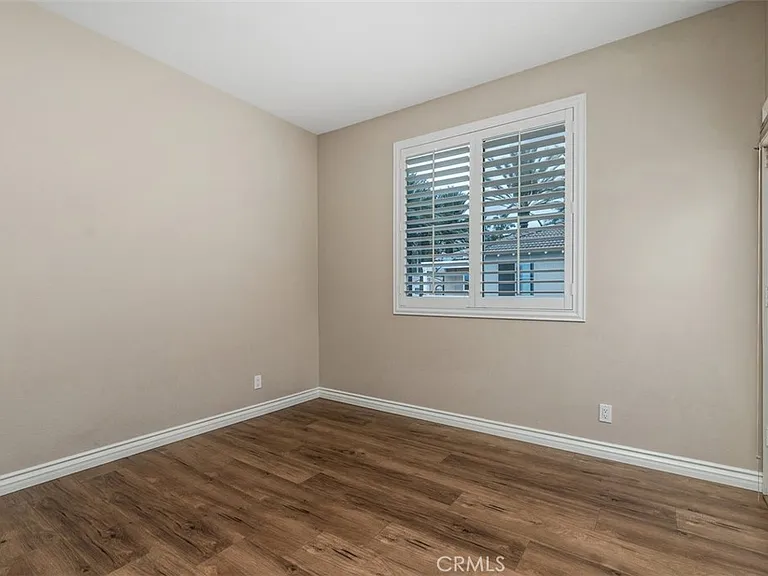 64 Mission Ct — Photo 27