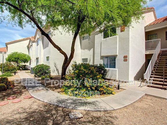 2nd image of 10401 N 52nd St Unit 121