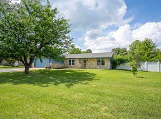 216 Whipperwill St, Ardmore, OK 73401