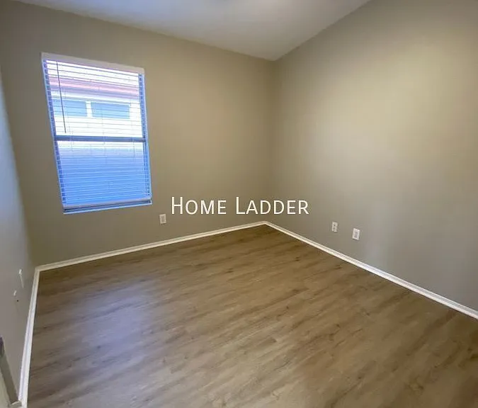 4723 E Weaver Rd — Photo 18