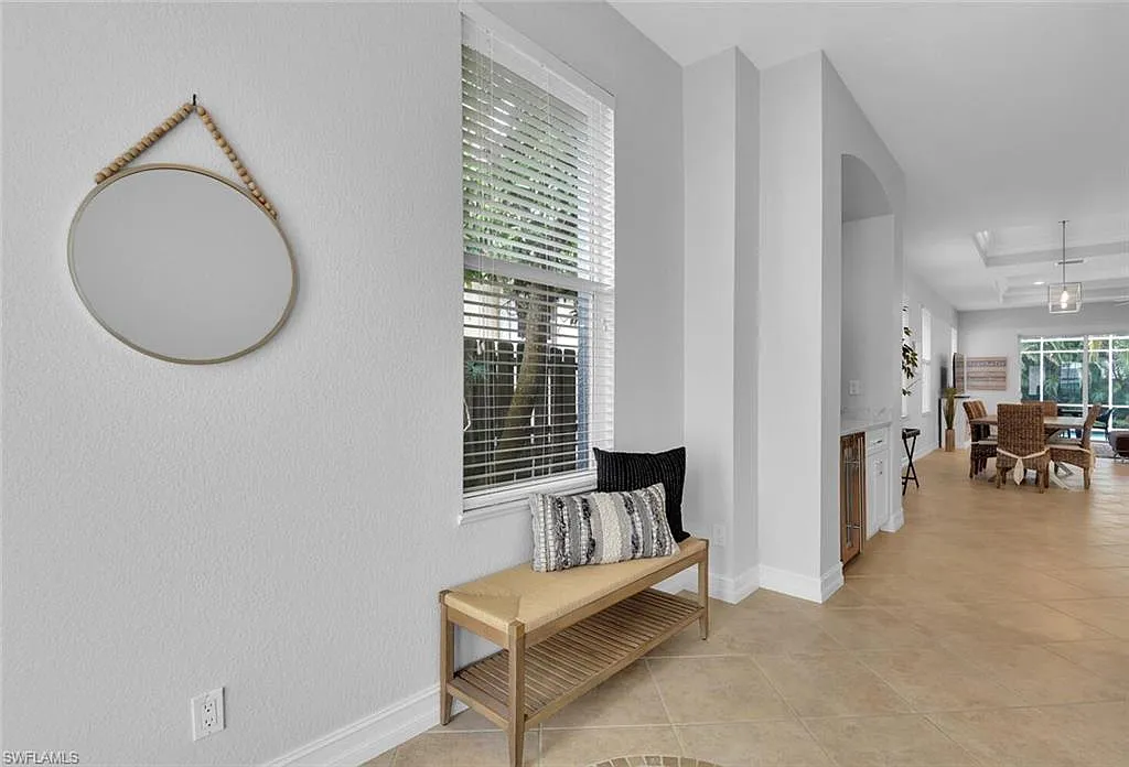 4 bed, 5.0 bath, 2892 sqft, $18,375 — Photo 4