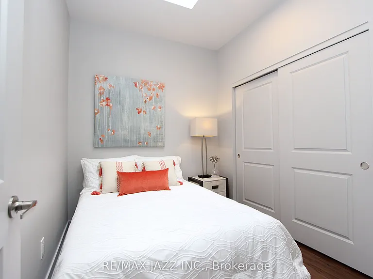 14 1/2 King St E #307 — Photo 12