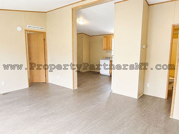 4th image of 123 Sunlight Ave