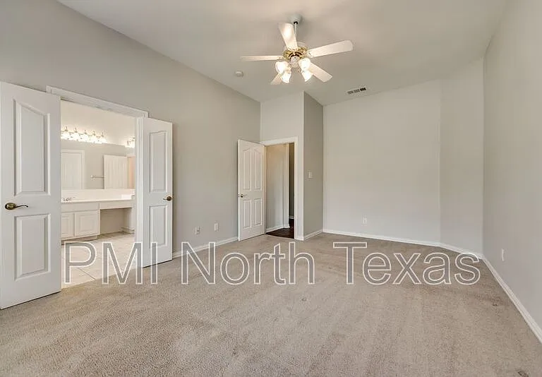 4911 Lakeland Dr — Photo 17