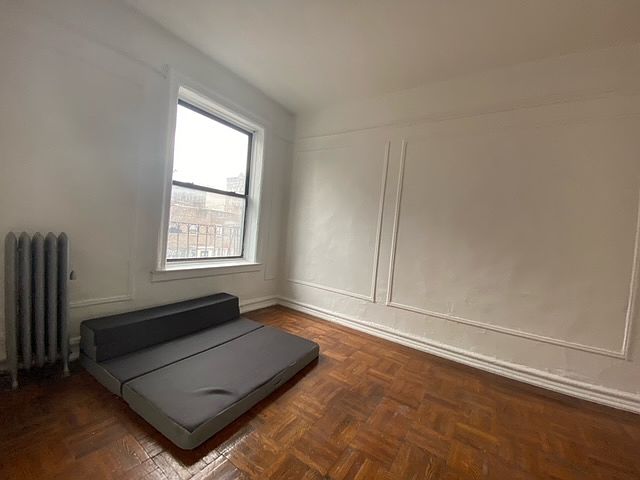 2nd image of 2150 Bedford Ave #B2