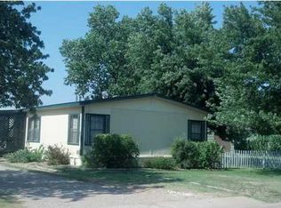 600 E Shadybrook Dr, Cheney, KS 67025