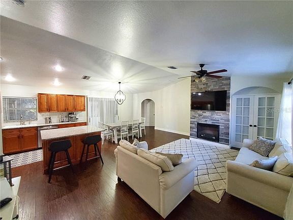 2nd image of 8293 Eggelstom Ave