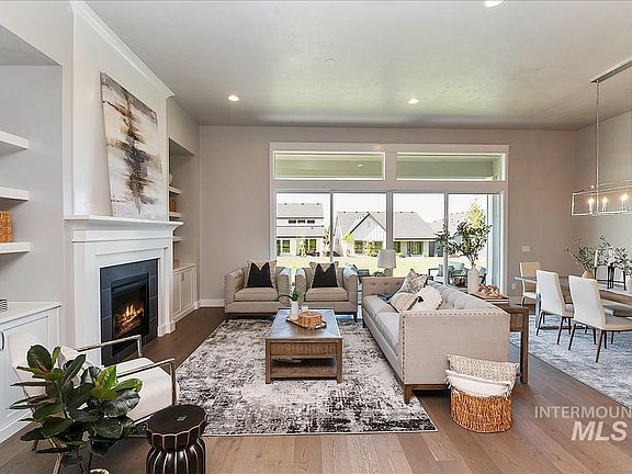 7th image of this home