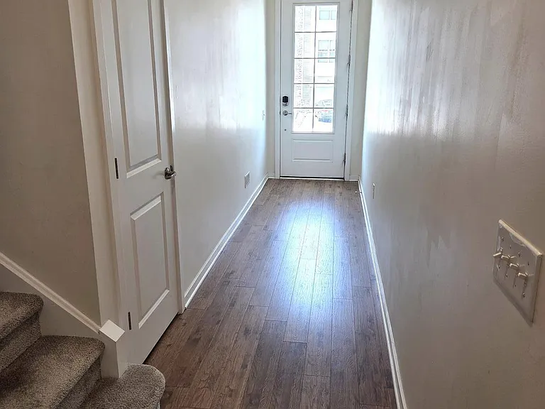 1883 Boulder Dr — Photo 4