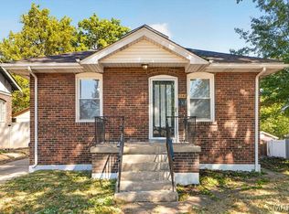 7343 Zephyr Pl, Saint Louis, MO 63143