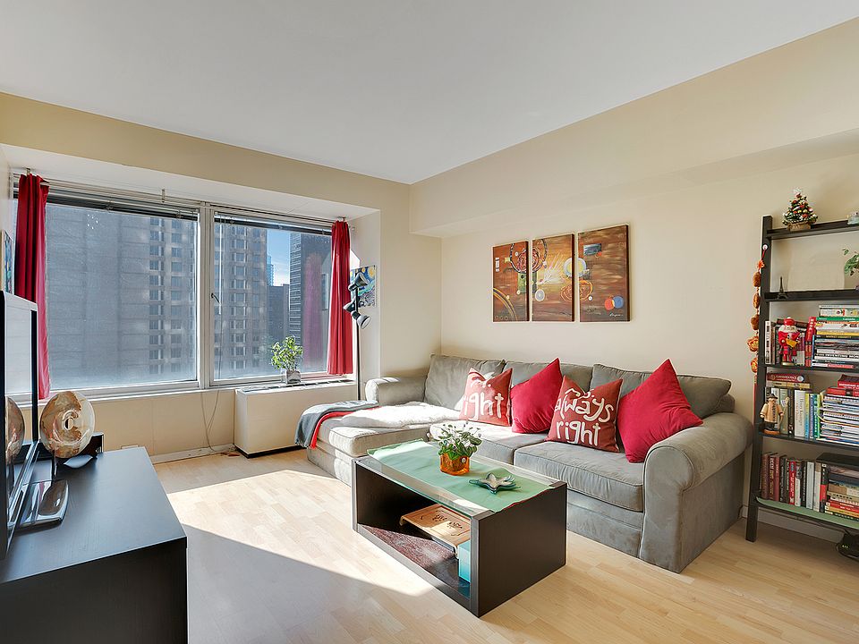 1st image of 150-156 W 56th St APT 2909