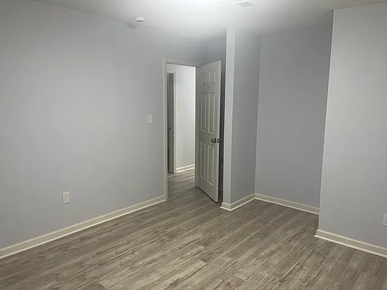 1499 Hamilton St — Photo 5