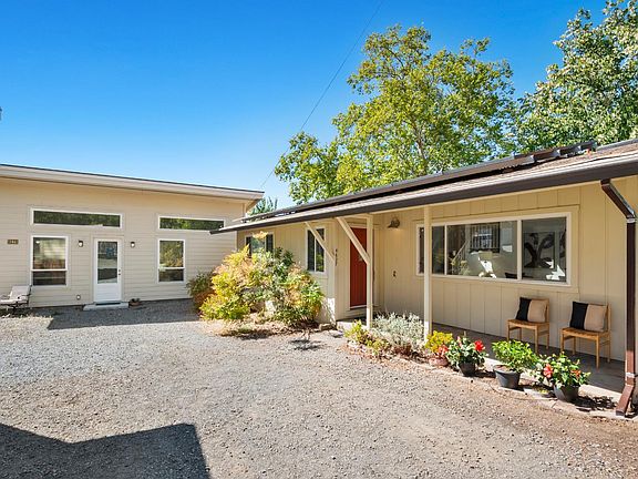 4th image of 4627 Sonoma Highway