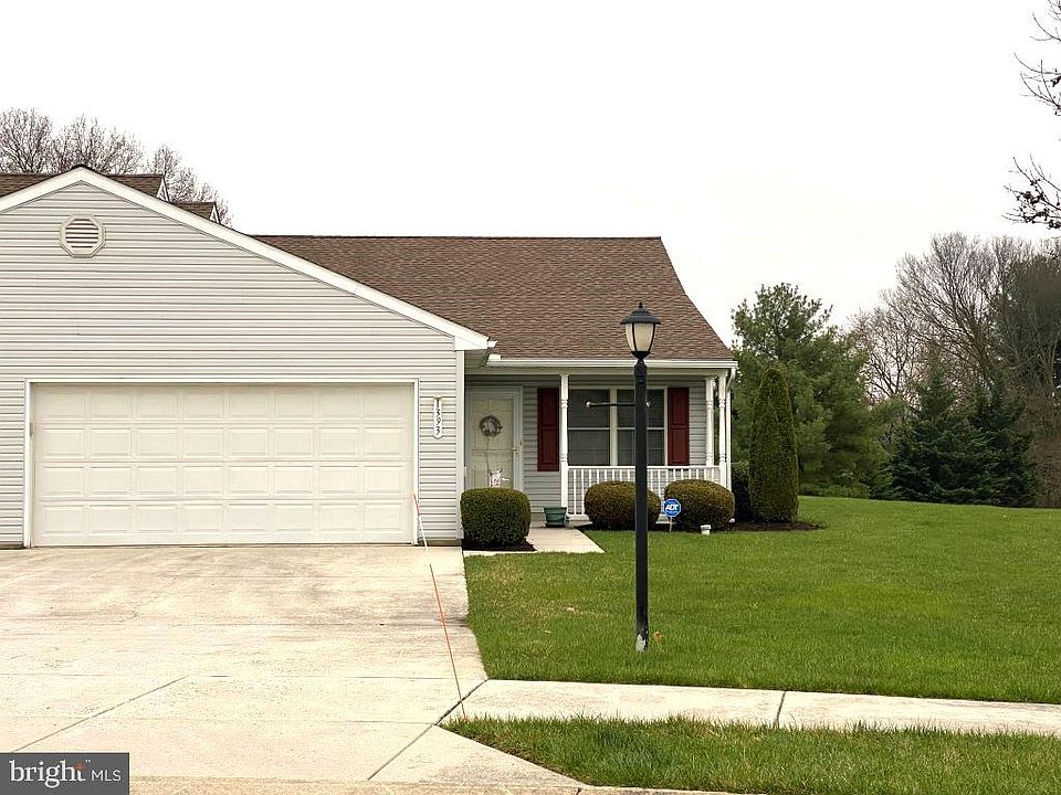 2nd image of 1393 Village Dr