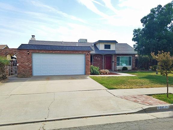 2nd image of 1577 Elaine Dr