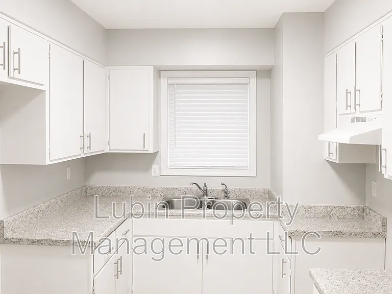 5261 Beaverton Dr — Photo 6
