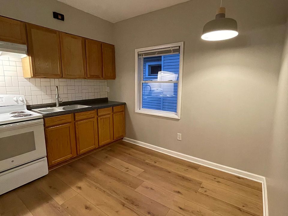 1st image of 32 Sterling Ave Unit 2