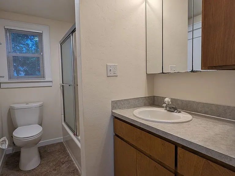 175 Ash St — Photo 16