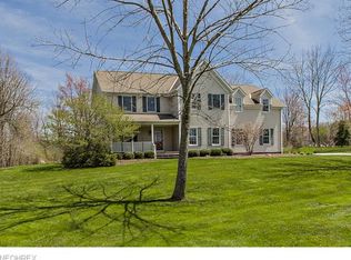 5249 Chillicothe Rd, Chagrin Falls, OH 44022