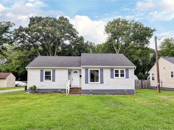 37 Scotland Rd, Hampton, VA 23663