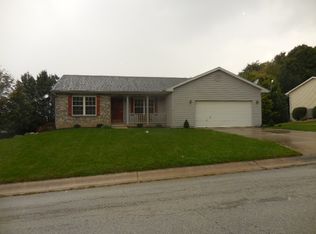 18 Quayle Run, Huntington, IN 46750