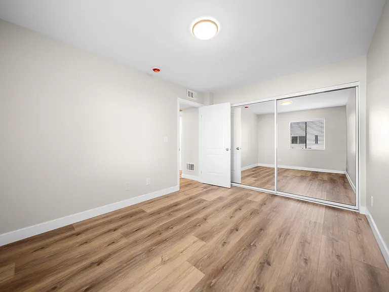 1225 Stanley Ave #203 — Photo 10