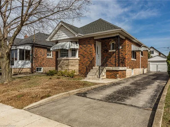57 Cameron Ave S, Hamilton, ON L8K 2X1